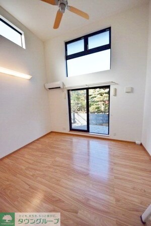 アプリコット・ヒルの物件内観写真